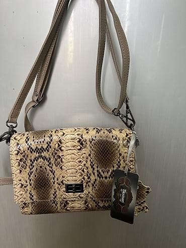 Классическая сумка, Материал: Искусственная кожа, Жёсткая конструкция, Женские