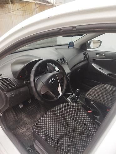 byd leopard 5: Hyundai Accent: 2014 г., 1.4 л, Механика, Бензин, Седан — 5