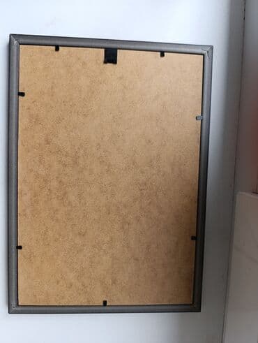 часы 3д на стену: Продаются рамки по 90 сом — 2