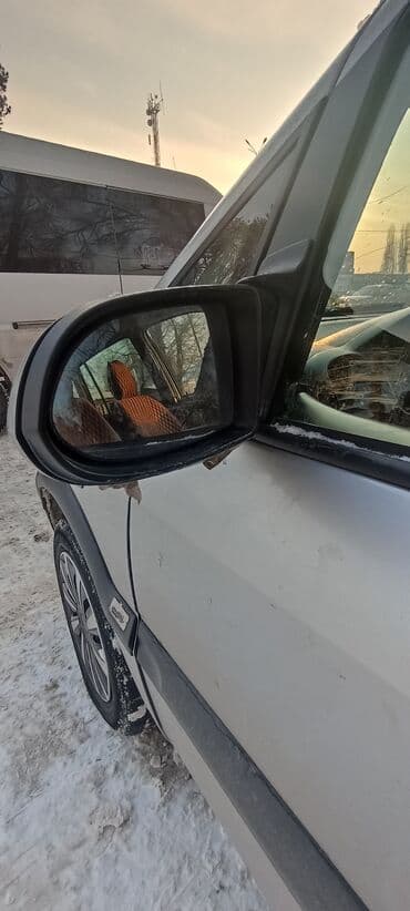 Транспорт: Opel Zafira: 2002 г., 1.6 л, Механика, Бензин, Минивэн — 2