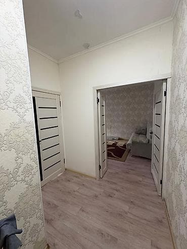 бишкек апартаменты: 1 комната, С мебелью частично — 8