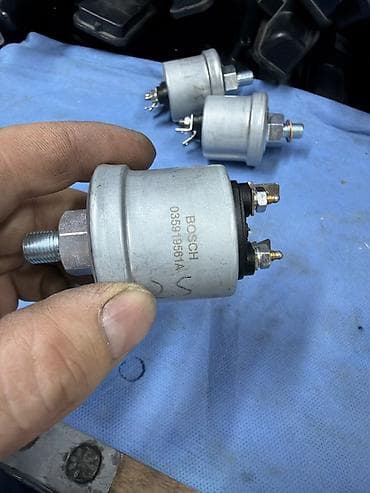 Датчик давления масла BOSCH A - Оригинальный электромеханический