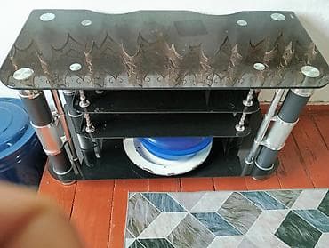 диски с играми: Телевизор с кинескопом + тумба под ТВ - Телевизор формата CRT — 3