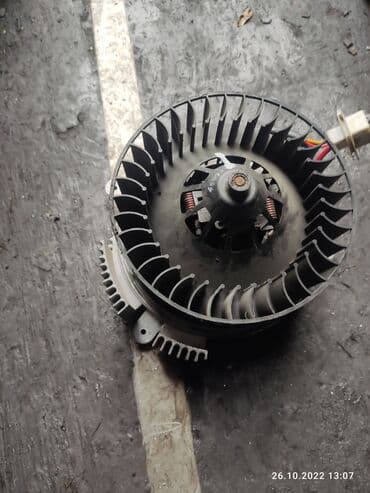 двигател на спринтер: Мерс моторчик на пеку + реастат мерседес — 2