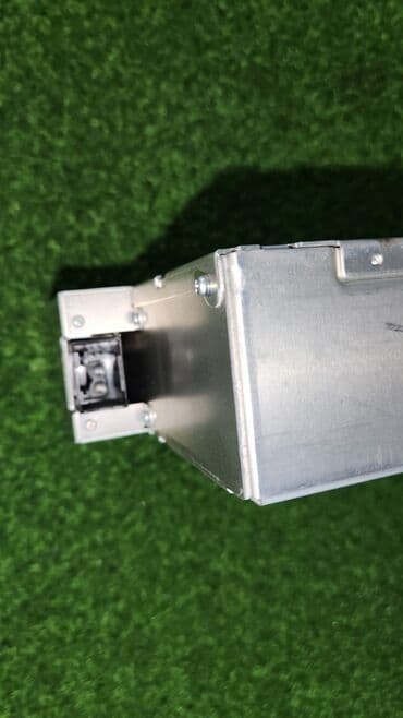 c 240: 65 12 —9 125 —240 CD чейнжер Е63 Е64 Год 2006 В отличном состоянии — 6