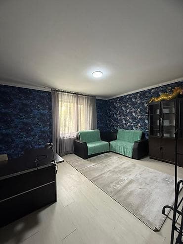 дом 3 комнаты: 250 м², 6 комнат, Парковка — 4