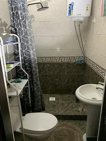 продаю или меняю на квартиру: Сдаётся двухкомнатная квартира на длительный срок В районе Кызыл — 2