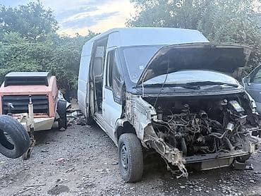 transporter multivan: Ford Transit: 2002 г., 2 л — 8