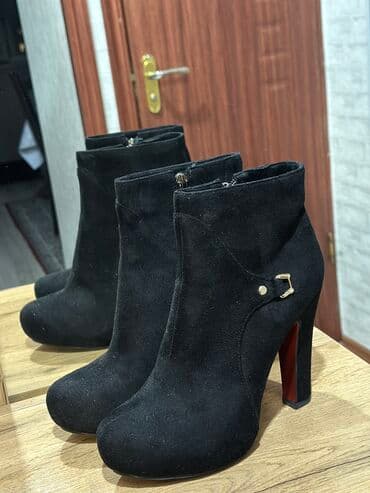 Продам Деми сапоги, в отличном состояние at lalafo.kg Продам Деми сапоги, в отличном состояние