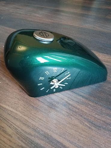 Часы для дома: Часы новые Harley Davidson (sportster). Не использовались. Цвет - — 1