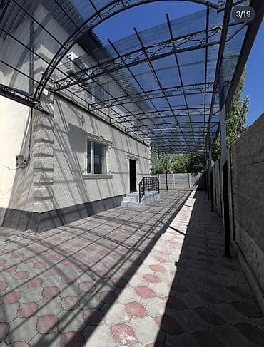 дом в с сарбан: Продаётся капитальный двухэтажный дом с ограждённым двором и — 4