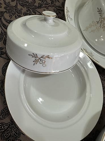Посуда: Винтаж! Классика! Столовый сервиз из белоснежного фарфора с позолотой — 3