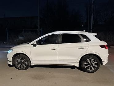 э 2: BYD E2: 2024 г., 0.1 л, Робот, Электромобиль, Кроссовер — 2