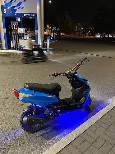 Скутеры: Скутер 180 куб бенали Мотор синий, городского тип Основные — 2