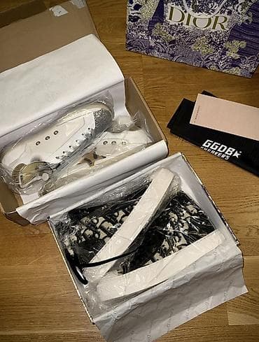 Кроссовки, 38, Dior, Б/у, цвет - Черный, Самовывоз, Платная доставка