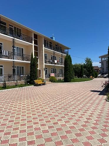 four seasons guest complex: Гостиница на Иссык-Куле, пансионат "Островок", Бостери, 4 места, Посуточно — 2