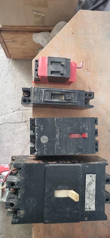 Продам 3х фазный автоматтческий выключатель 380v lalafo.kg да Продам 3х фазный автоматтческий выключатель 380v
