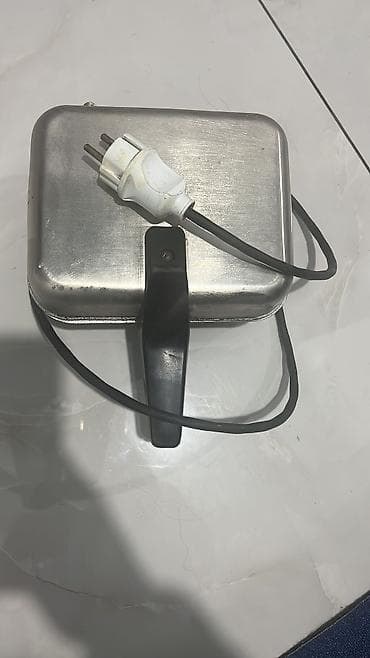 ПРОДАЁТСЯ ВАФЕЛЬНИЦА СССР