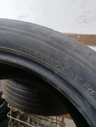 20: Шины 235 / 55 / R 20, Лето, Б/у, 1 шт, Легковые, Япония, Bridgestone — 2