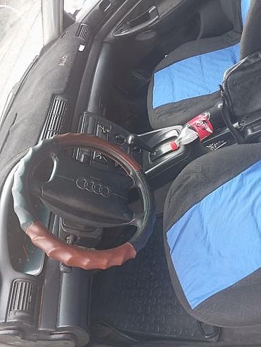 air box: Audi A4: 1997 г., 1.6 л, Автомат, Бензин, Седан — 3