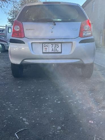 subaru forester автомобил: Suzuki Alto: 2009 г., 0.1 л, Механика, Бензин, Хэтчбэк — 4