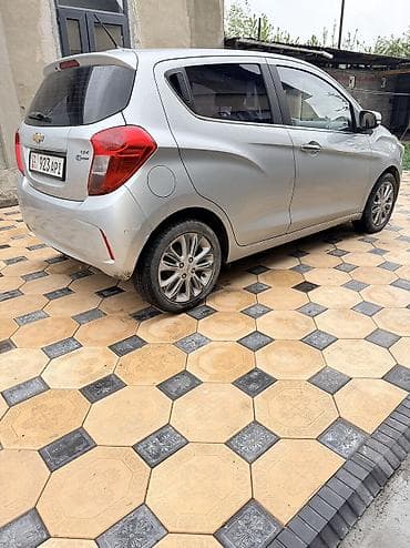 spark premier: Chevrolet Spark: 2017 г., 1 л, Автомат, Бензин, Хэтчбэк — 6