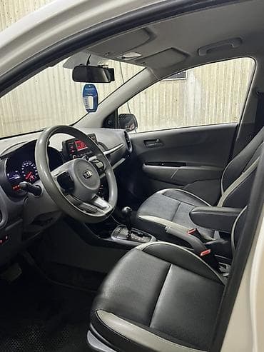 жак т8: Kia Picanto: 2018 г., 1 л, Автомат, Бензин, Хетчбек — 4