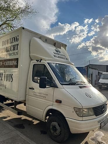 компь: Грузовой фургон-рефрижератор Mercedes-Benz (тип — 1