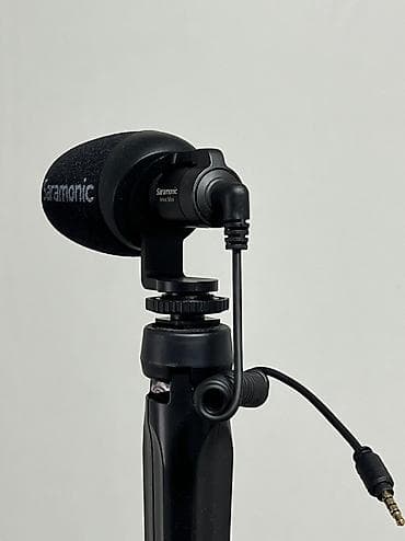 samsung galaxy a33: Продаю накамерный (пушка) микрофон Saramonic. Новый, подходит для — 3