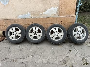 Шиналар жана дисктер: Дөңгөлөктөр монтажда 195 / 65 / R 15, All-season, Колдонулган, Комплект, Жеңил унаалар, Куйма, тешиктери - 5 — 1