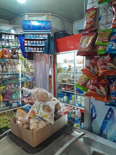 срочно сниму квартиру в районе кирком стром на долгий срок: Сдаю Павильон, 20 м², Без ремонта, С оборудованием, Электричество — 3