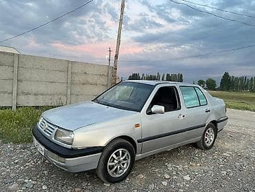 тюнинг гольф 2: Volkswagen Vento: 1994 г., 1.6 л, Механика, Бензин, Седан — 3