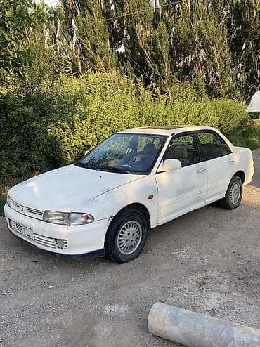 дрифт саг: Mitsubishi Lancer: 1993 г., Бензин, Седан — 3