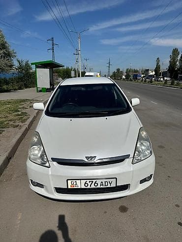 Toyota WISH: 2004 г., Автомат, Бензин, Минивэн