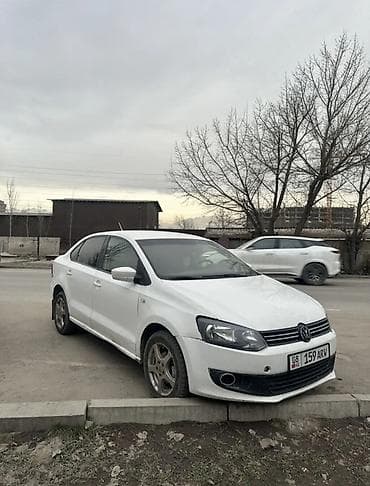 subaru продаю: Volkswagen Polo: 2013 г., 1.6 л, Автомат, Бензин, Седан — 5
