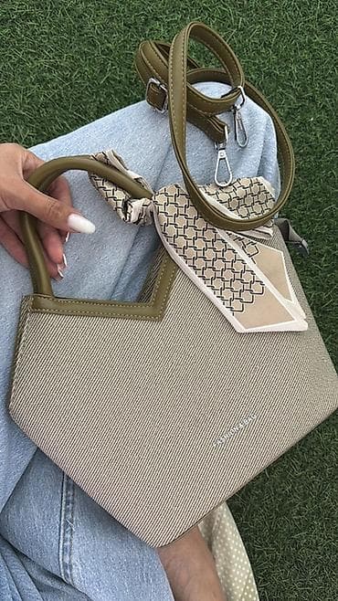acne studio: Женские сумки – набор из 3 моделей 1) Структурная tote/сэтчел в — 1