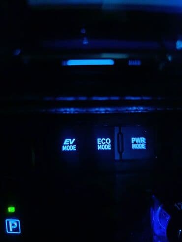 айго aygo: Toyota Corolla: 2018 г., 1.8 л, Вариатор, Гибрид, Хетчбек — 9