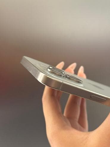 iphone 11 red: IPhone 15 Pro, Серебристый, 87 % — 3