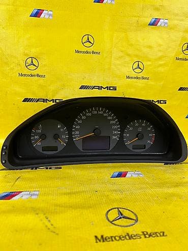 Щиток приборов Mercedes-Benz Б/у, Оригинал, Япония