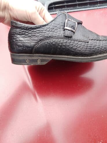 спортивные костюмы пума: Детские кожаные туфли в отличном состоянии. Хорошего качества. Одевали — 2