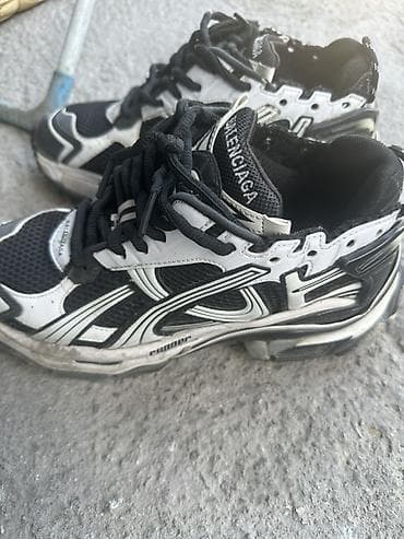 бек абад: Мужские кроссовки, 39, Balenciaga, Новый, цвет - Черный — 1