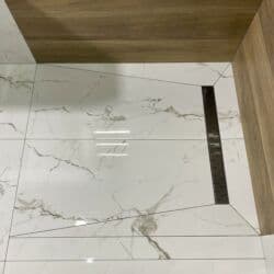 чистка ковер: Подготовка стен для укладки, Подготовка стен для грунтовки, Резка плитки | Керамическая плитка, Керамогранитая плитка, Мозаичная плитка | Вертикальная укладка, Диагональная укладка, Горизонтальная укладка Больше 6 лет опыта — 23