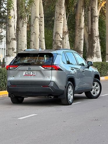 4х4 машина: Toyota RAV4: 2020 г., 2.5 л, Автомат, Гибрид, Кроссовер — 2