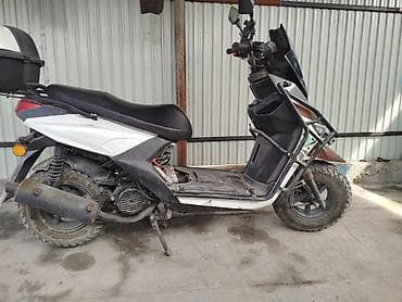 Мотозапчасти и аксессуары: Тип скутера 150 куб. см, Бензин, Б/у — 3