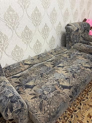 Мебельные гарнитуры: Комплект мягкой мебели — 2