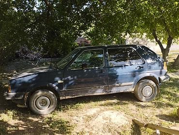 продажа грузовых автомобилей: Volkswagen Golf: 1987 г., 1.8 л, Механика, Бензин, Хэтчбэк — 3