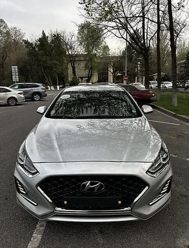 Hyundai Sonata: 2019 г., 2 л, Автомат, Газ, Седан