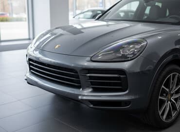 Комплект передних фар Porsche 2016 г., Б/у, Оригинал at lalafo.kg Комплект передних фар Porsche 2016 г., Б/у, Оригинал