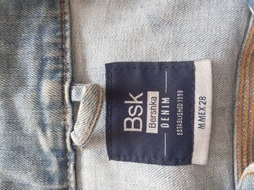 джинсы голубые: Куртки джинсовые в идеальном состоянии, на 42-44 (bershka mango) — 2