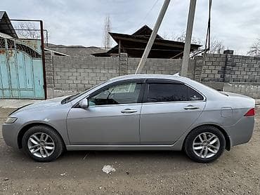 crv 1: Honda Accord: 2004 г., 2 л, Автомат, Бензин, Седан — 3